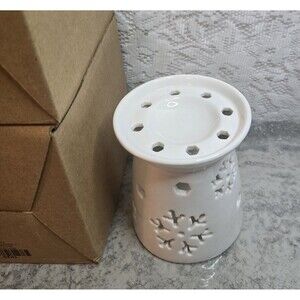 Gold Canyon Snow Flurries Ceramic Oil Tealight Warmer Cutout Snowflake Wax Melte